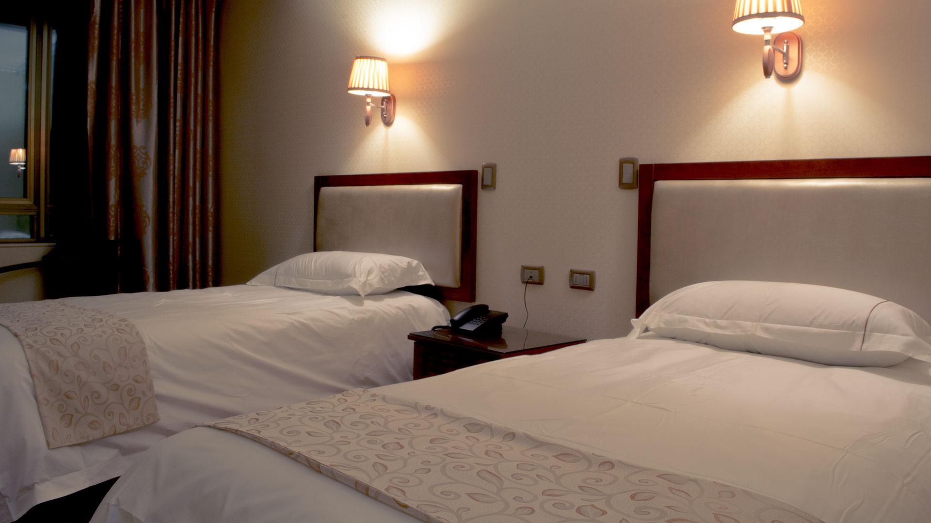 Hotel Pekin Iquique Exterior photo