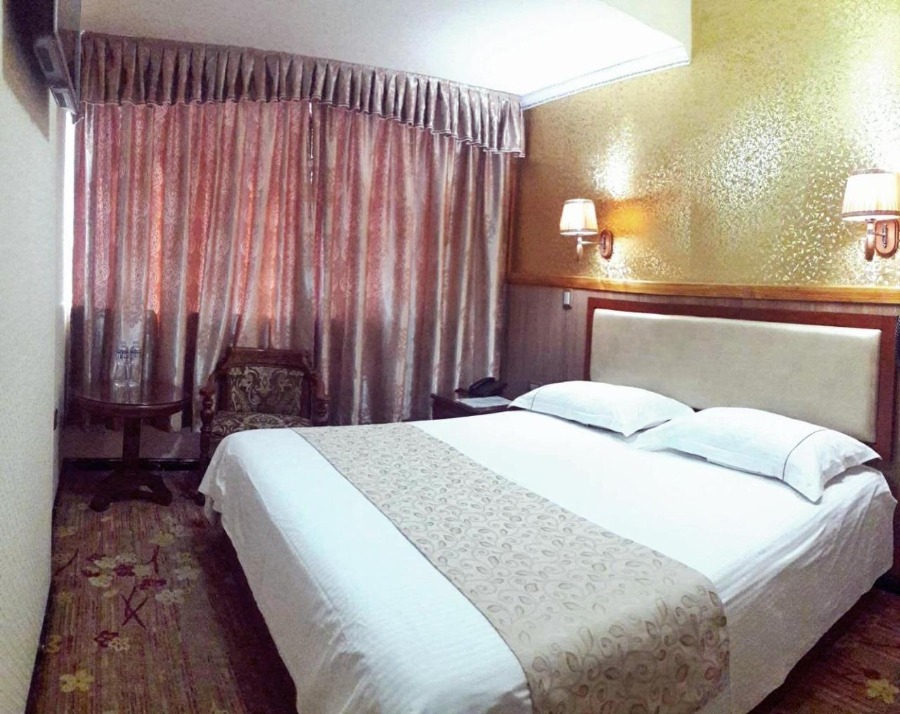 Hotel Pekin Iquique Exterior photo